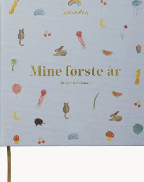 Barnets Bog - Mine Første År