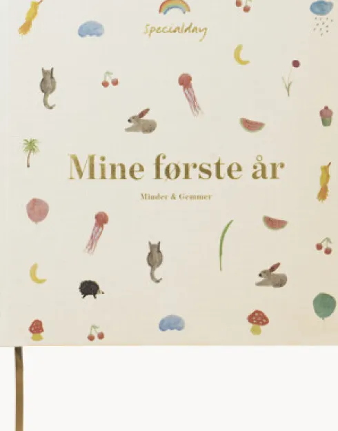 Barnets Bog - Mine Første År