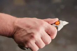 Fiskars - Pro Snap-Off Blade Knife - Carbonmax Hobbykniv