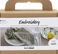Mini DIY Kit Broderi - Serviet - Støvet Grøn