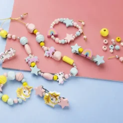 Mini DIY Kit Smykker - Halskæde - Armbånd - Hårpynt - Lys Blå - Lys Rød - Gul