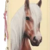 Miss Melody - Penalhus Med Hest - 3 Rum Med Indhold - Lys Gul